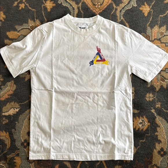 Palace Tshirt sz M - Picture 2 of 3
